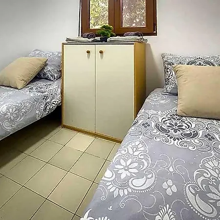Szálloda Poolside Compact Family Lea Rovinj