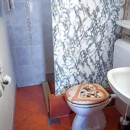 Prázdninový areál Poolside Compact Family Lea