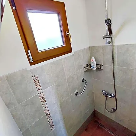 Kompleks wypoczynkowy Poolside Compact Family Lea